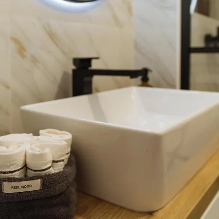 Cr Aviatiei Business Center