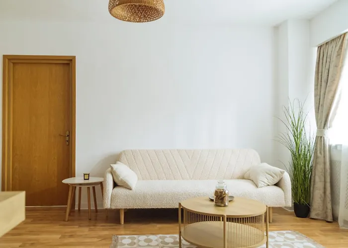 Apartament Cr Aviatiei Business Center *